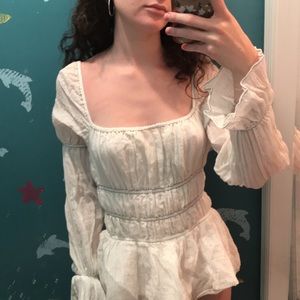 SOLD Ruffle milkmaid shirt